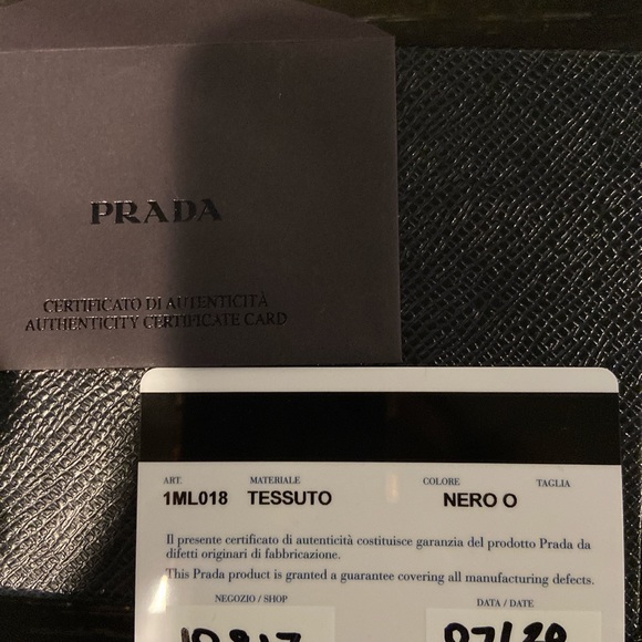 BRAND NEW Prada wallet! - Picture 3 of 5